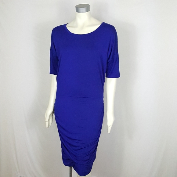 Athleta Solstice Tee Dress Sz Large Ruched Sides - Picture 2 of 4